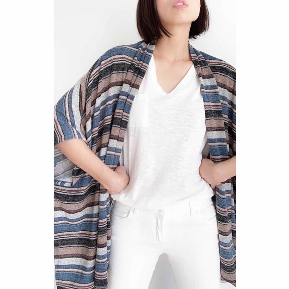 MULTICOLOR STRIPED KNIT CAPE PONCHO - Picture 2 of 14